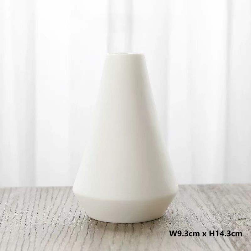 Minimalist Geometric  Ceramic Vase 3