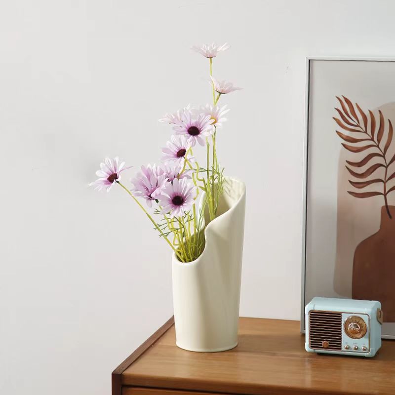 Minimalist Infinity Ceramic Vase