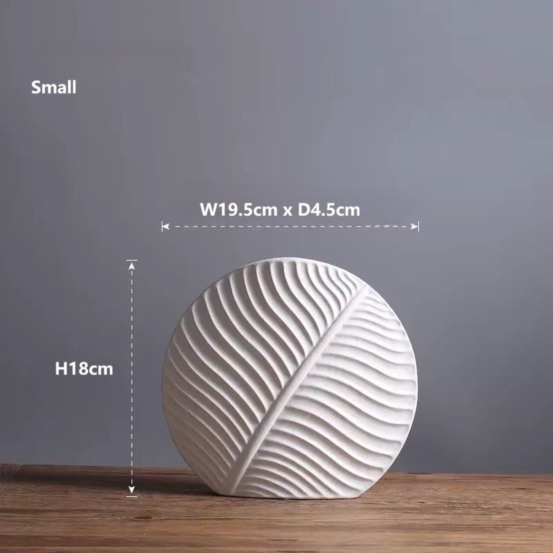 Minimalist Leaf Vase