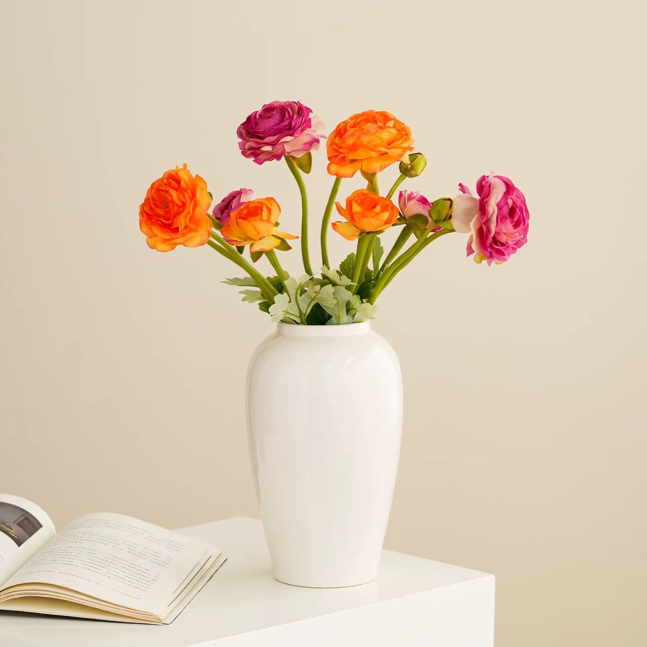 Minimalist Matte Glossy Ceramic Vase 5