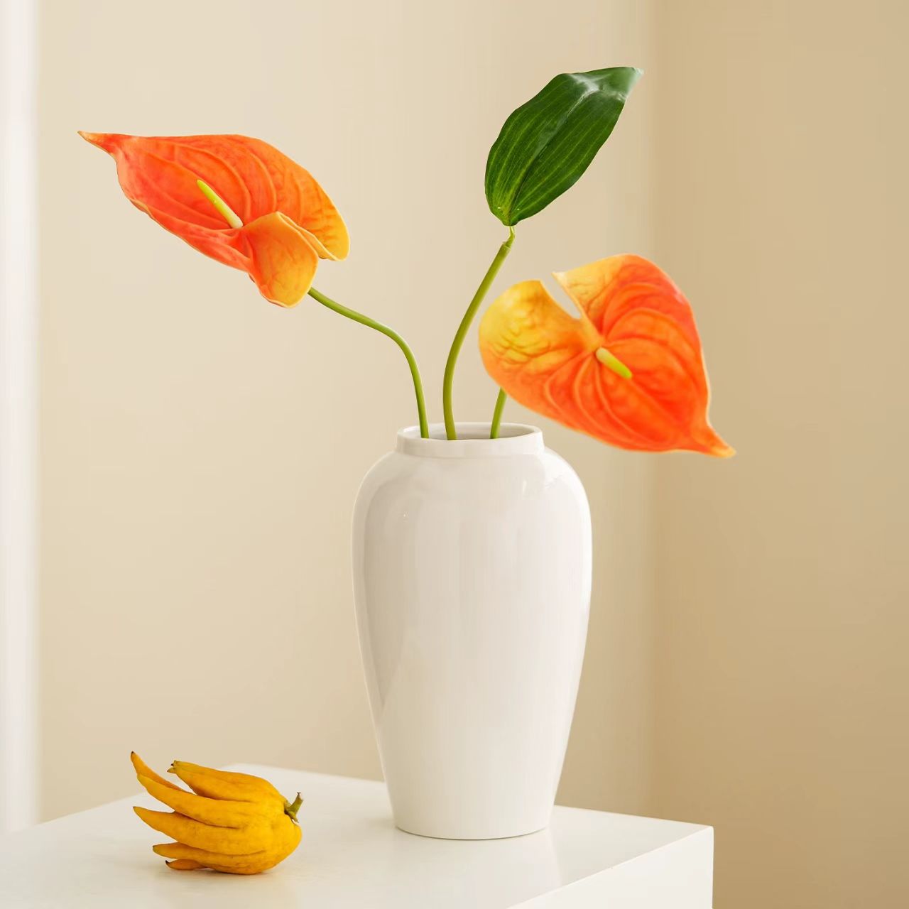 Minimalist Matte Glossy Ceramic Vase 2