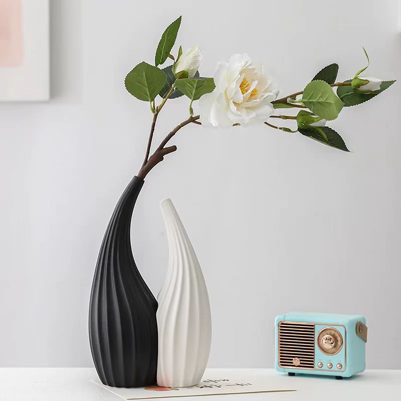 Nordic Duet Ceramic Vase 4