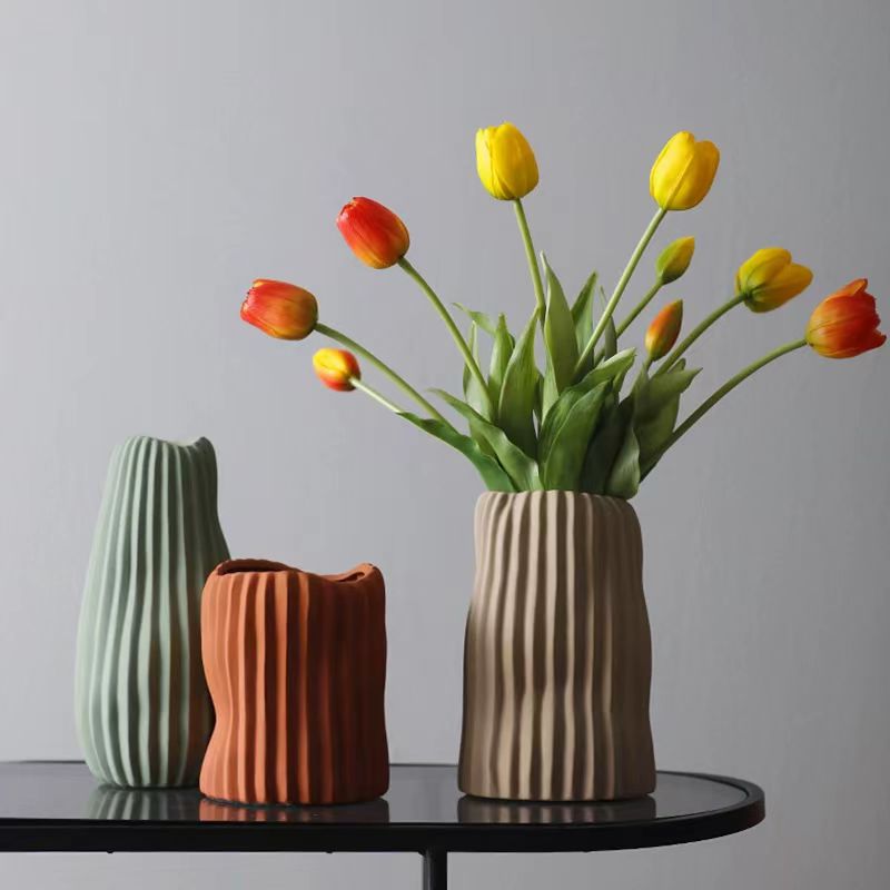 Nordic Ripple Texture Ceramic Vase 3