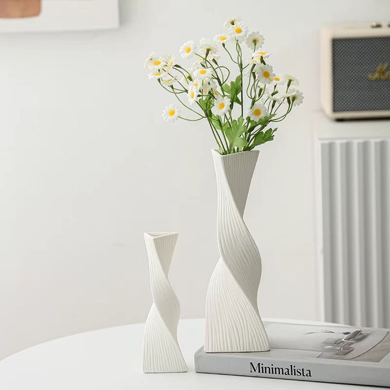 Nordic Twist Ceramic Vase 6