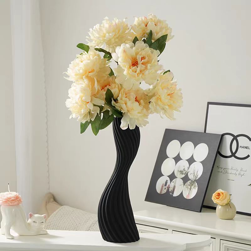 Nordic Twisted Wave Ceramic Vase