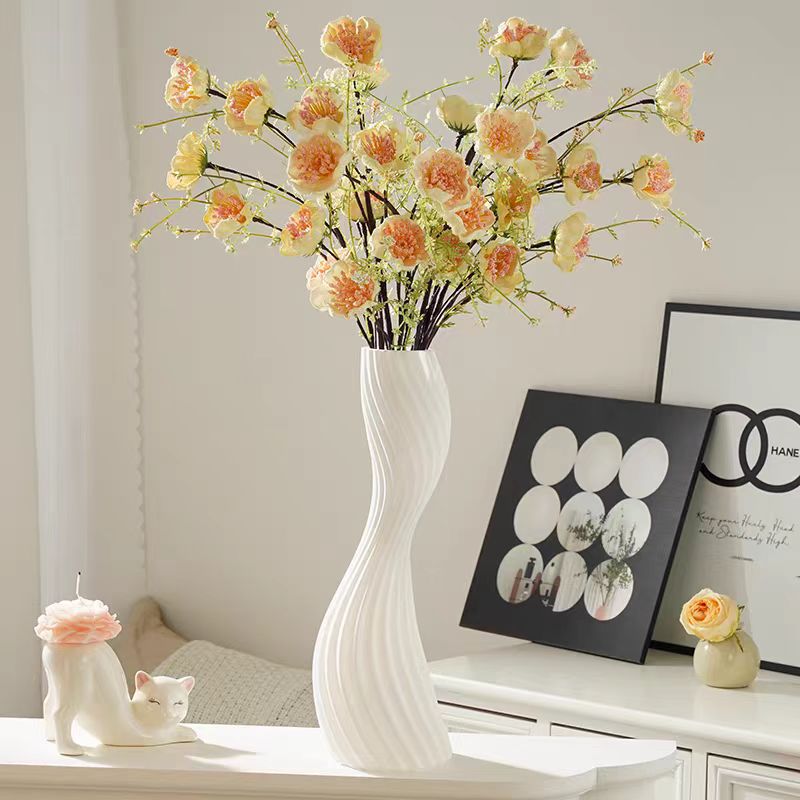 Nordic Twisted Wave Ceramic Vase 6