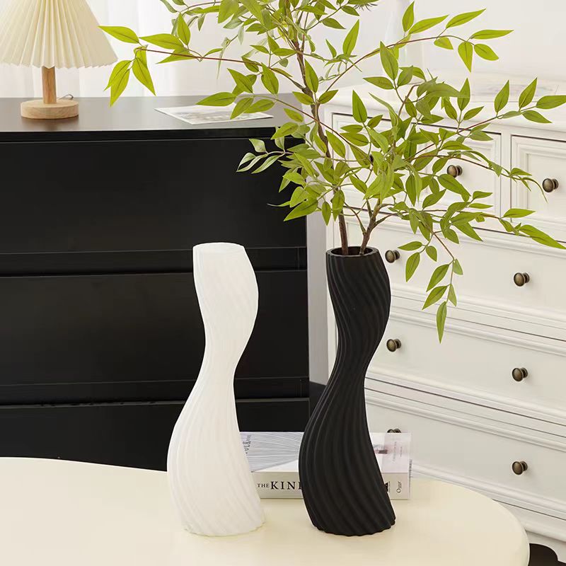 Nordic Twisted Wave Ceramic Vase 7