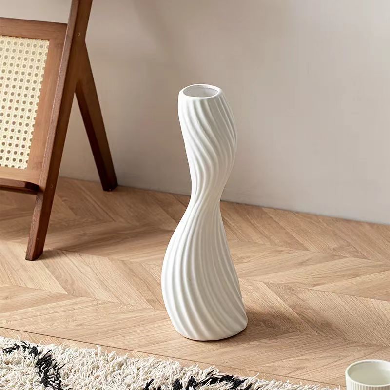 Nordic Twisted Wave Ceramic Vase 3