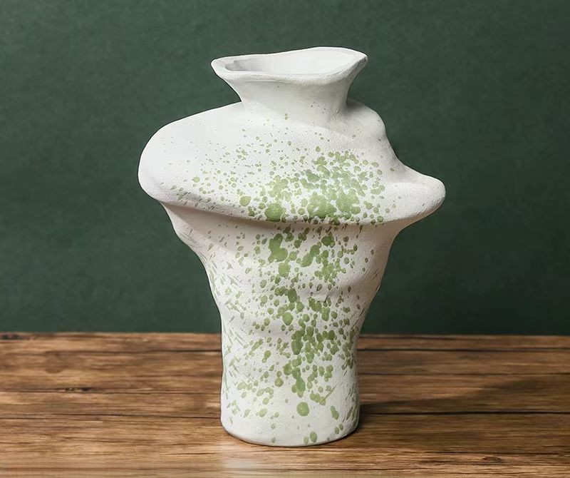 Wabi-Sabi Handcrafted Ceramic Vase 2