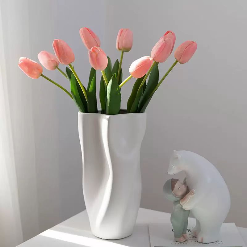 Wabi-Sabi Organic Curve Ceramic Vase 3