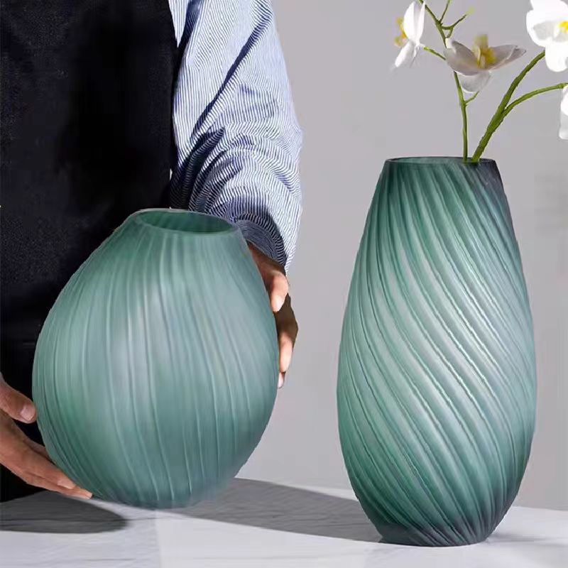 INS Frosted Spiral Emerald Vase