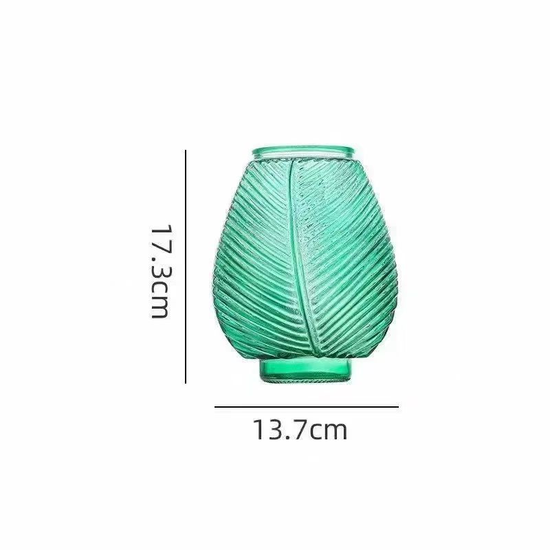 INS Maple Leaf Textured Vase 3
