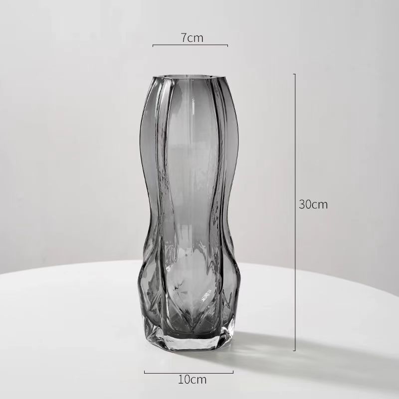 INS Waistline Geometric Vase