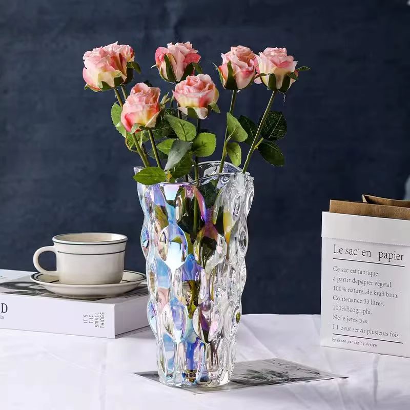 Minimalist Crystal Ripple Vase 4