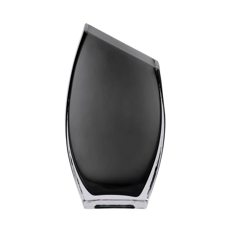 Minimalist Geometric Asymmetry Vase 2
