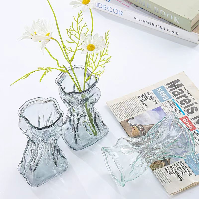 Minimalist Twisted Glass Vase