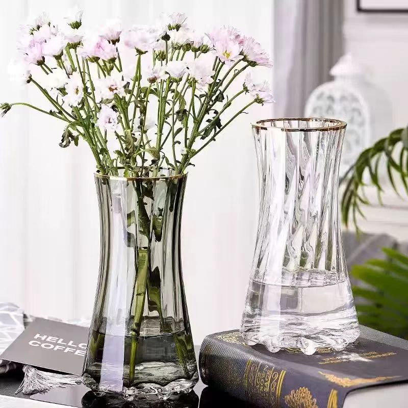 Modern Minimalist Vase 7