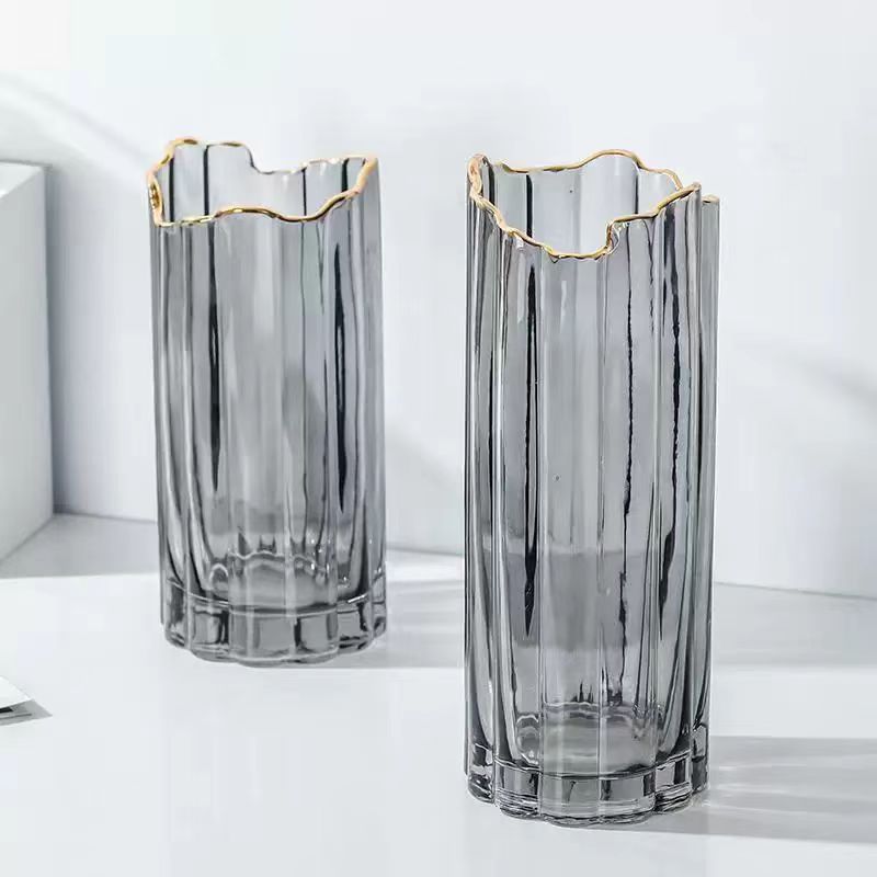 Nordic Ribbed Glow-In-Dark Vase 8