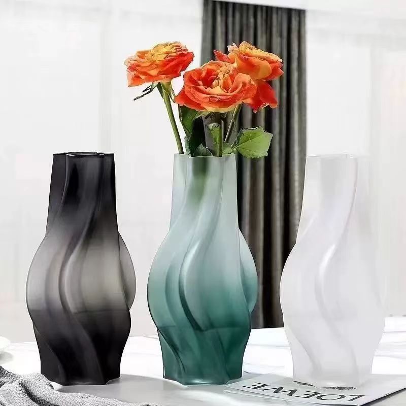 Nordic Whirlwind Frosted Vase