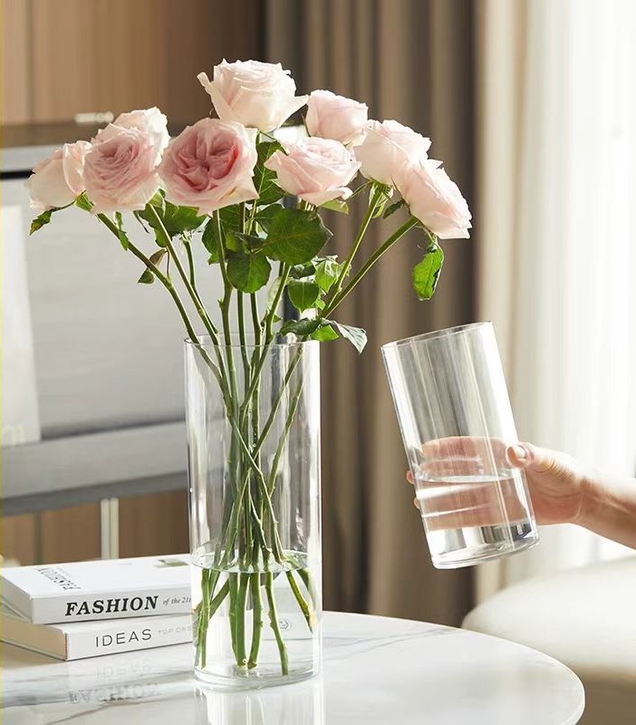 Minimalist Clear Acrylic Flower Revival Bucket 18