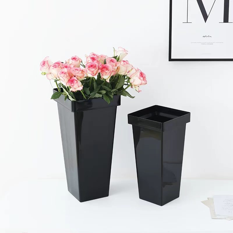 Minimalist Plastic Floral Bucket 2