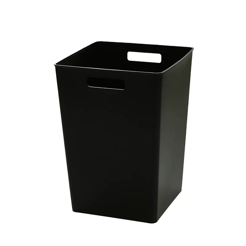 Minimalist Plastic Flower Bucket 9
