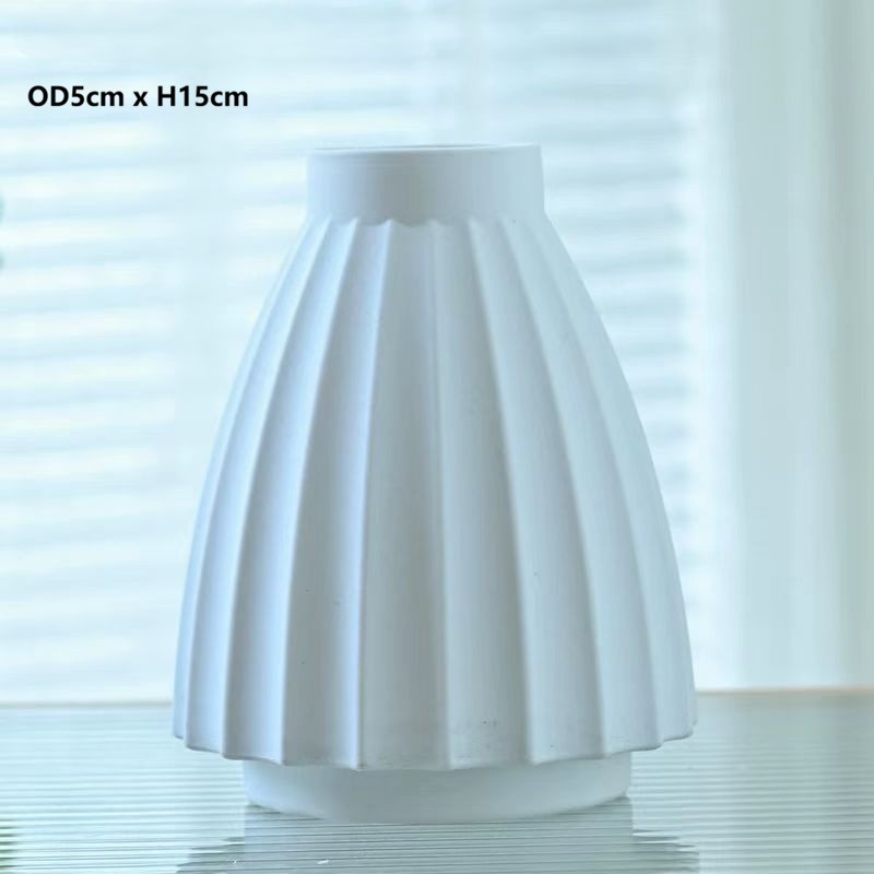 Nordic Plastic Vases 2